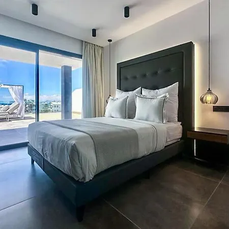 Villa Infinity - By Apricus Holidays