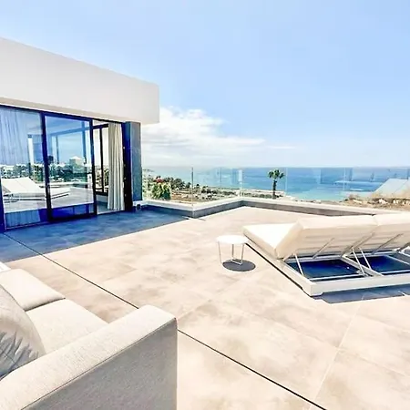 Villa Infinity - By Apricus Holidays *