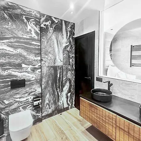 Villa Infinity - By Apricus Holidays *