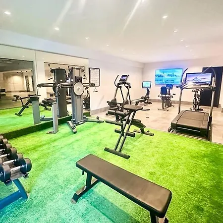 Otel Infinity - By Apricus Holidays